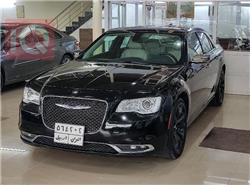 کرایسلەر 300